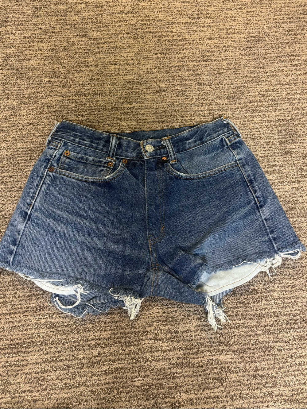 Vintage Levi High-Rise Distressed Women's Shorts - Size 26